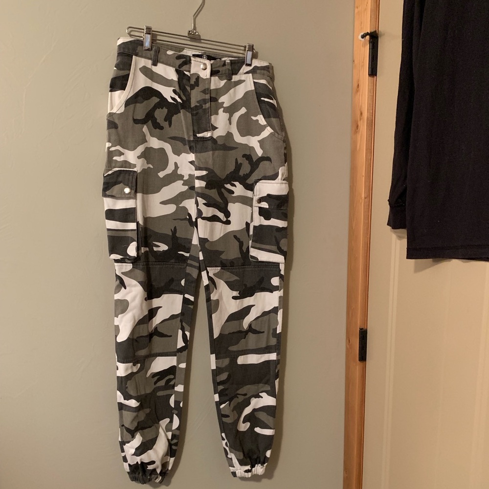 high waisted camo pants